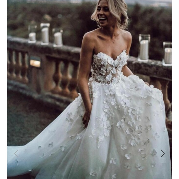 Floral Aplique Tulle White Dress Sz 2 - Picture 4 of 4